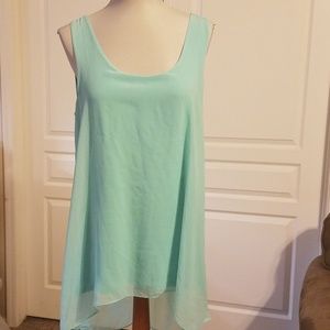 💲💲 5/$25  Cupio Sleeveless Flowy Tunic